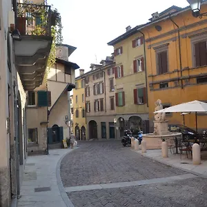  Appartamento Casa Fontana Del Delfino